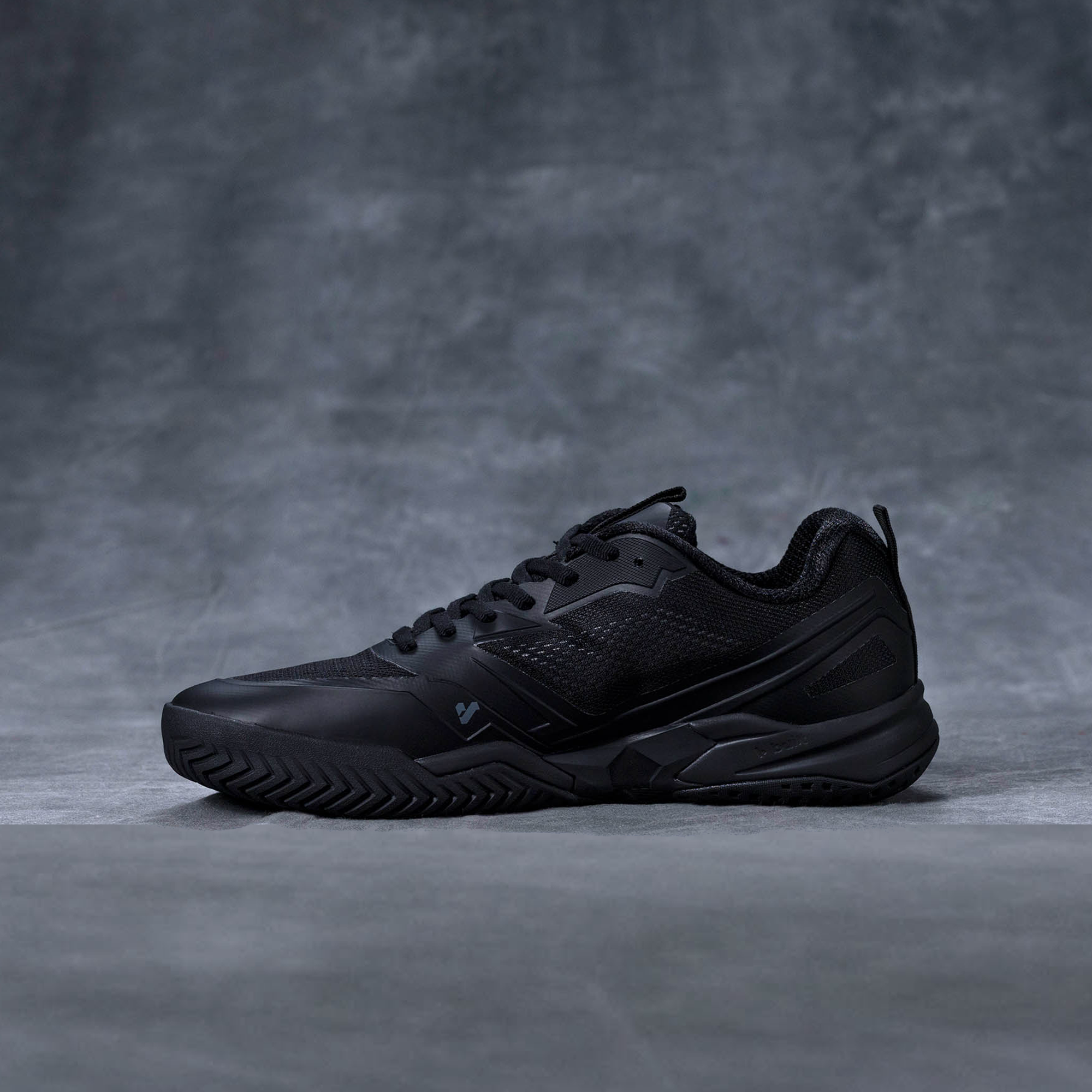 Court [V1 Edition] Triple Black