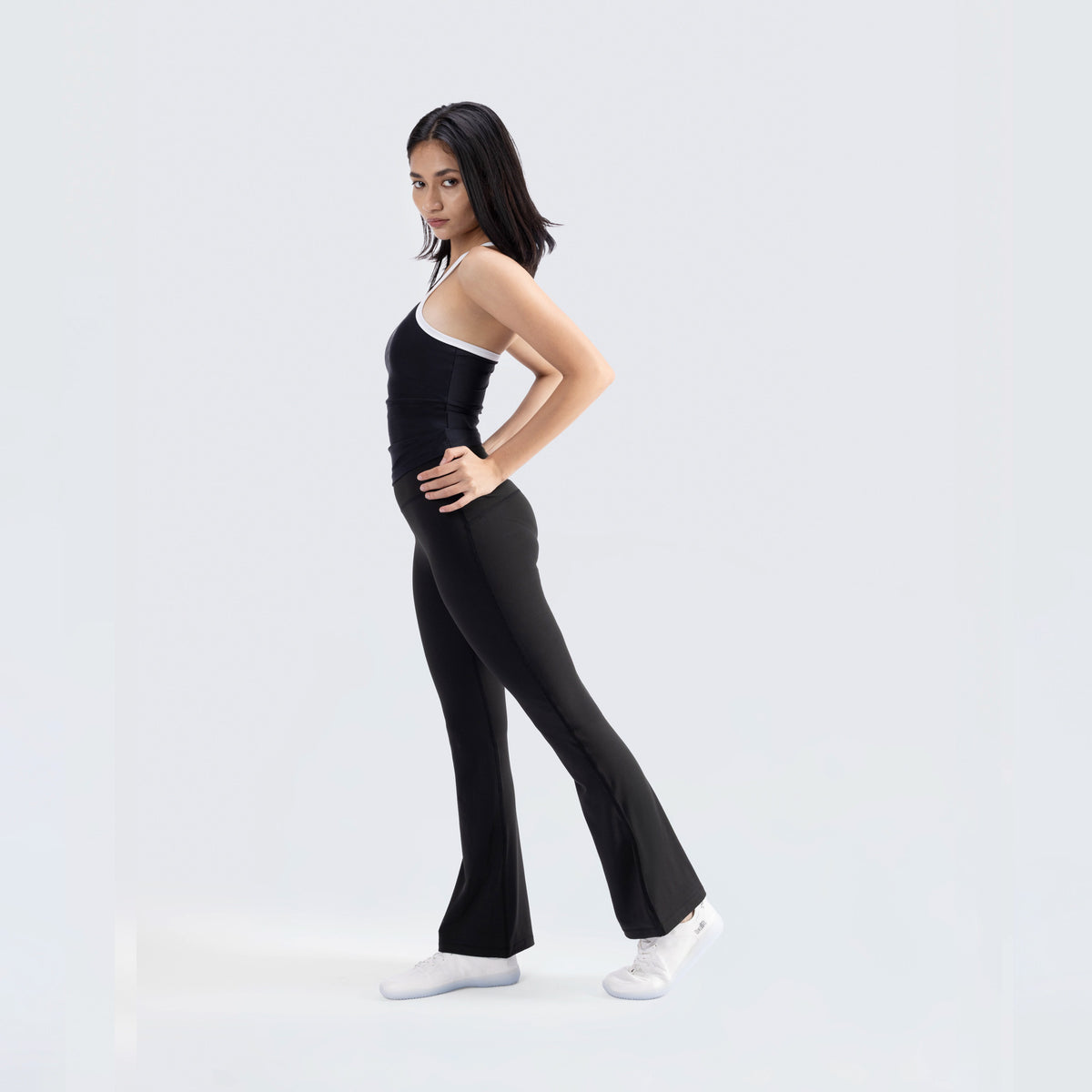 Glide Flared Pants Black