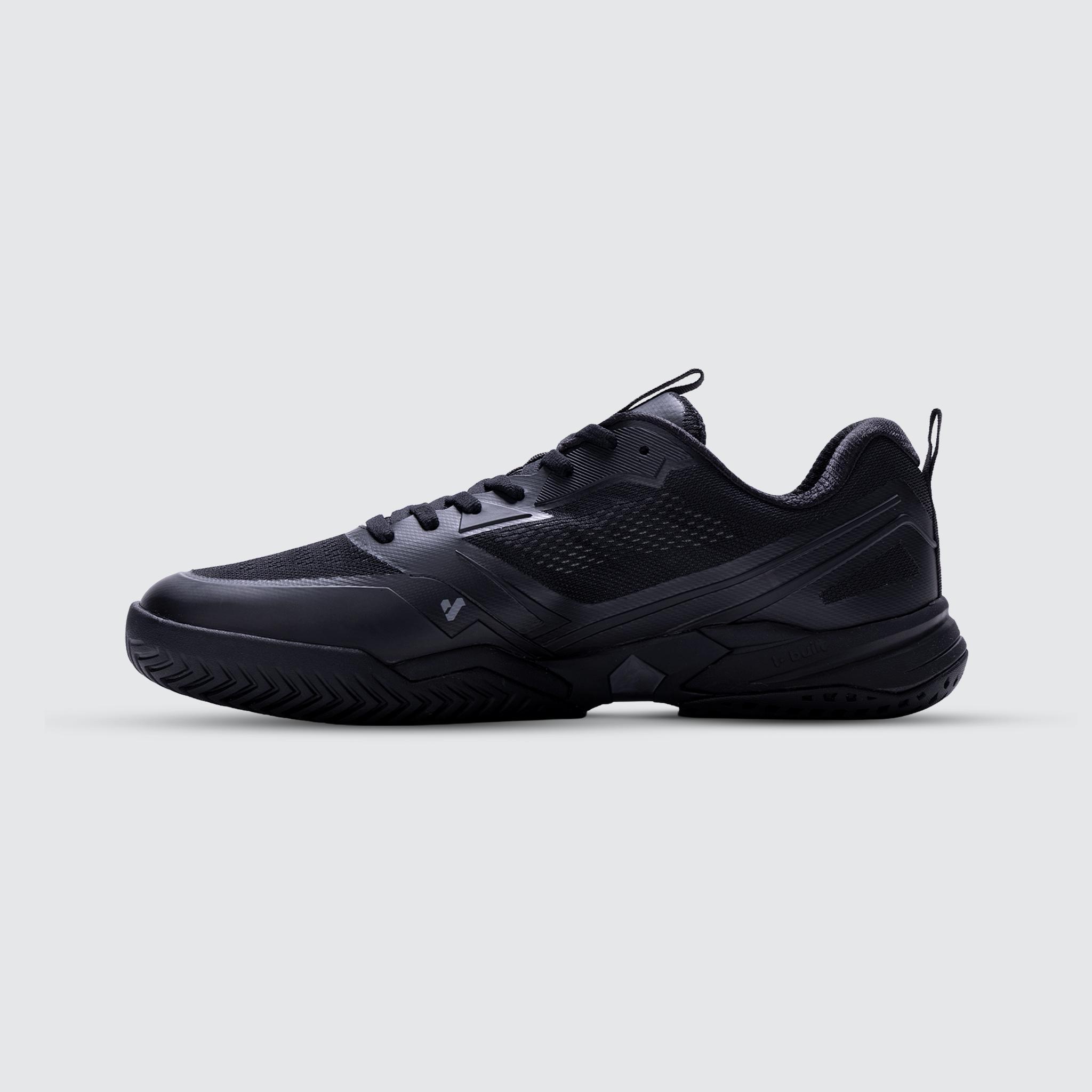 Court Shoe V1 Triple Black
