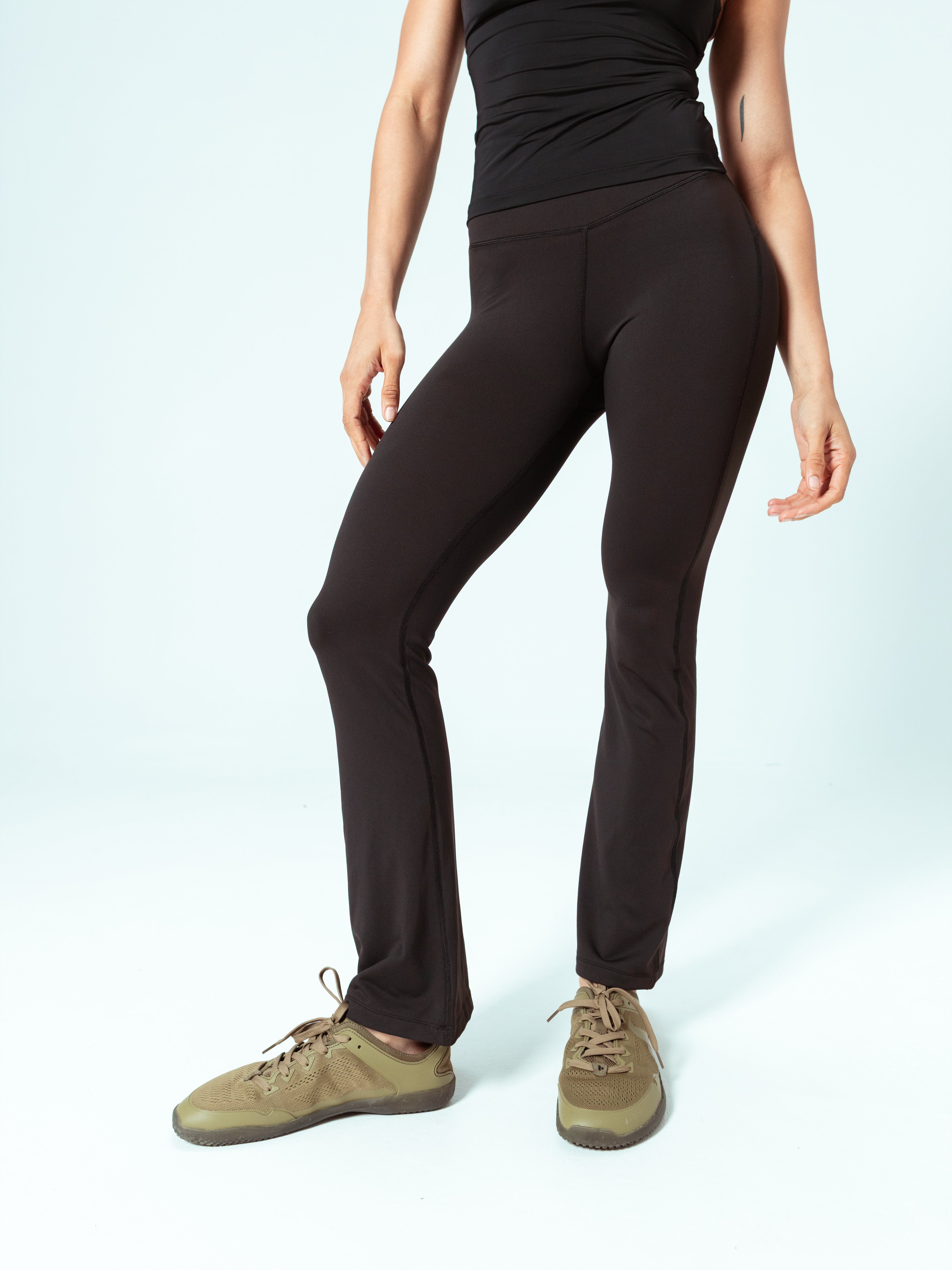 Glide Flared Pants Black