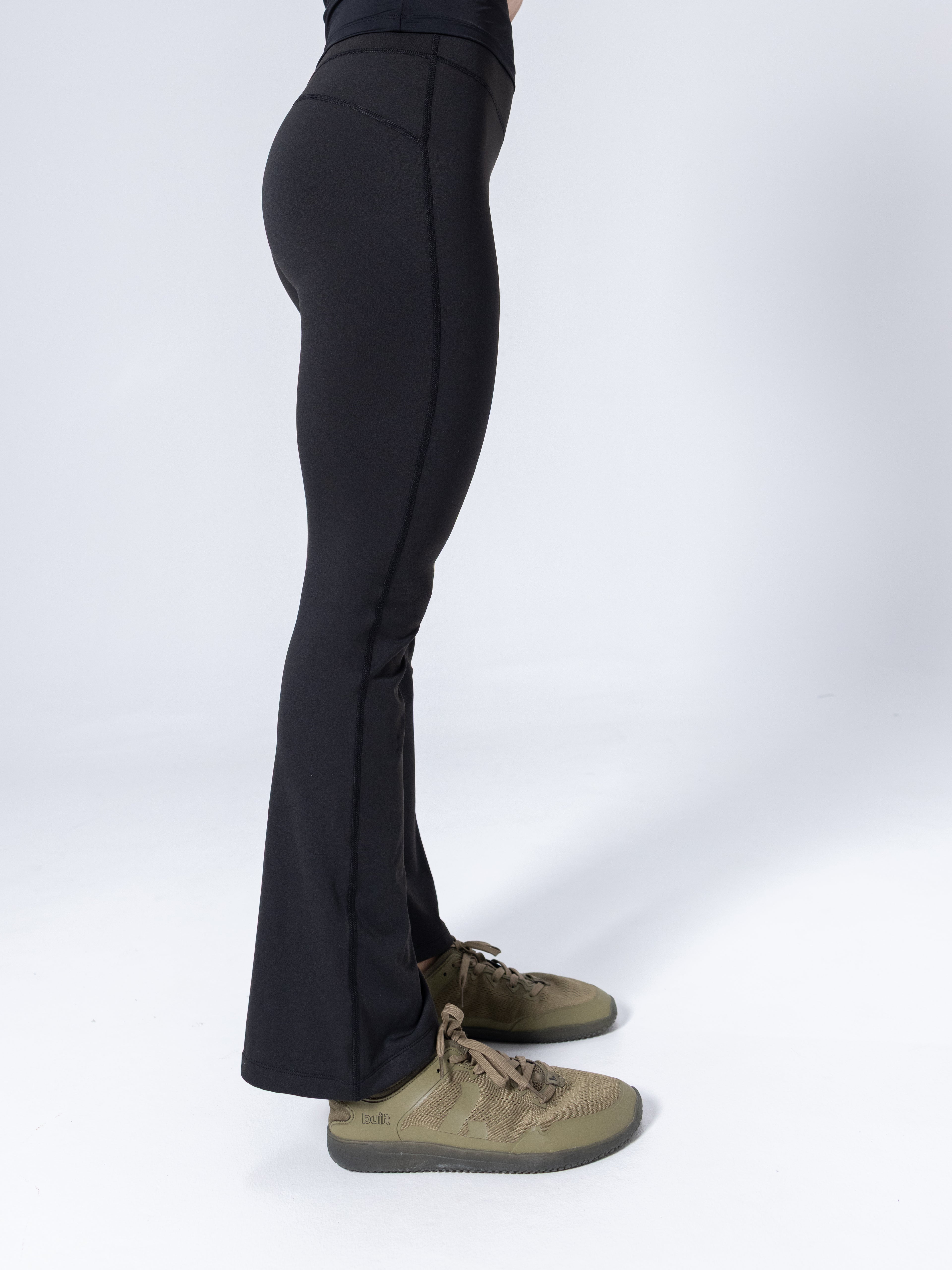 Glide Flared Pants Black