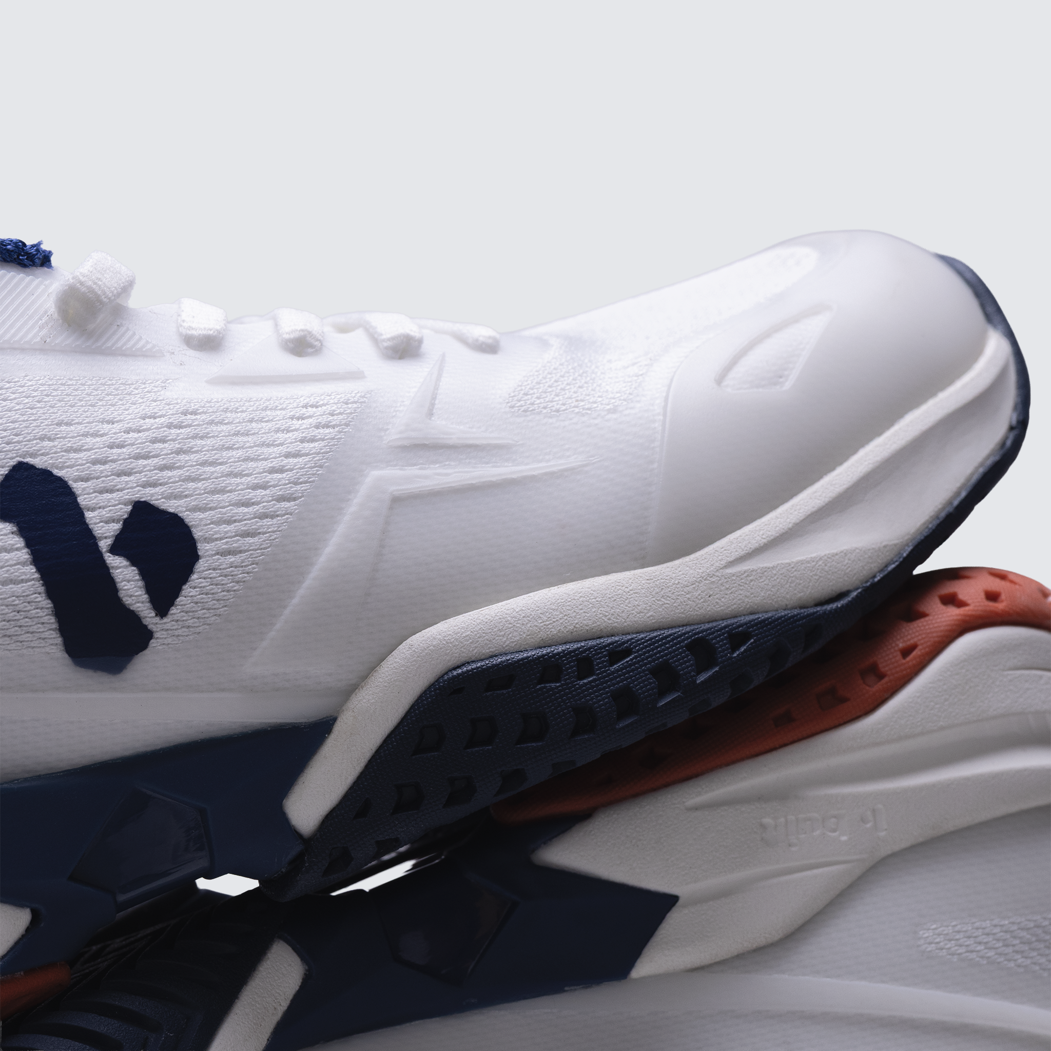 Court Shoe V1 White/Blue