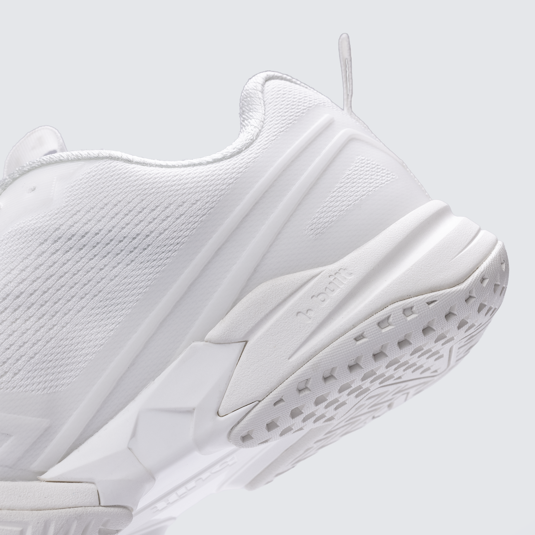 Court Shoe V1 Triple White
